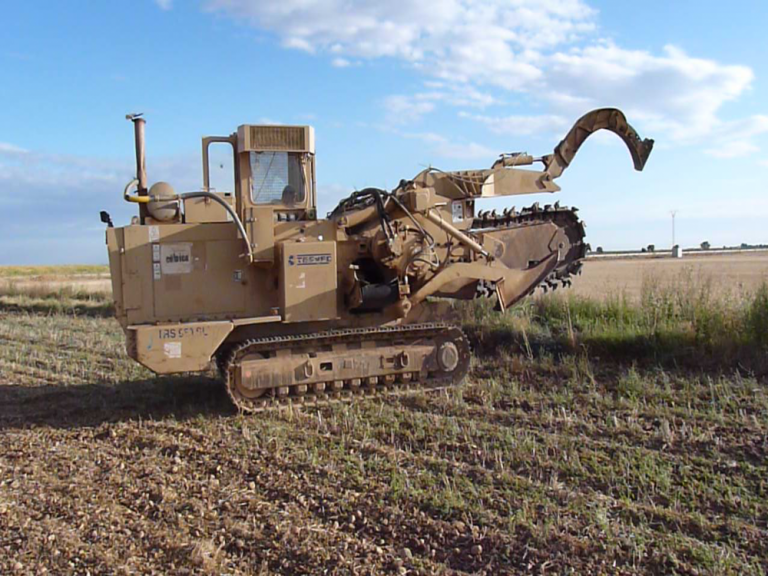 ventajas de alquilar una máquina zanjadora