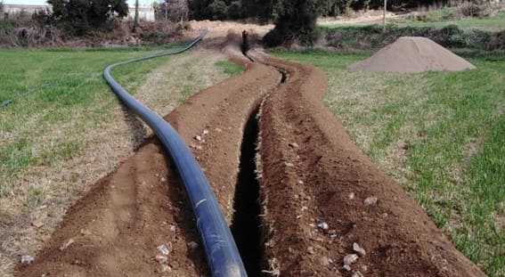Uso de zanjadoras en la instalación de tuberías