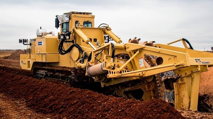 Nivel de combustible y fluidos zanjadoras